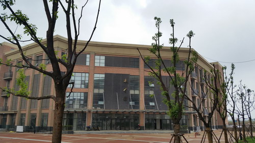 开学在即,靓丽校园静候新生(图2)