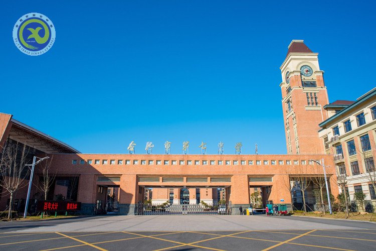 雪园“石头记”,最美是气质(图1)