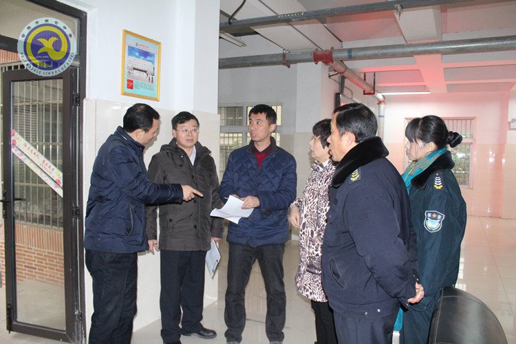 与时俱进抓创建 文明之花香满园(图4)