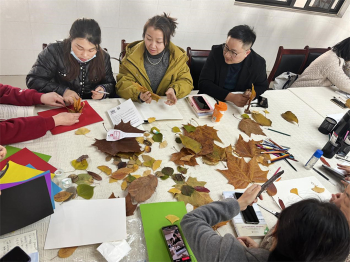 第五十二期家长读书会1.jpg 第五十二期家长读书会1.jpg