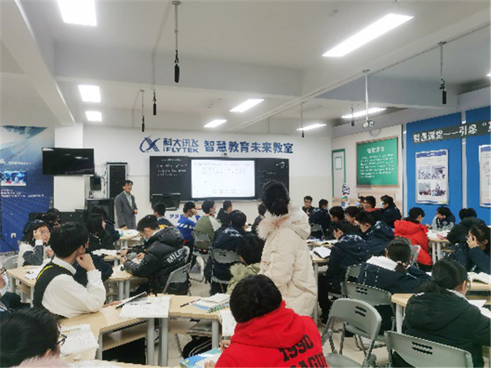 思政引领展崭新课堂 师生共融显创新课程(图2)