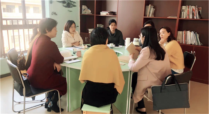 心理健康教育中心：书香润心灵 家校共读共成长(图1)