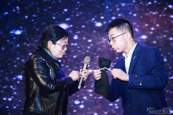 万家热线：艺术与美结合的文化盛宴 合肥七中2021贺岁大片“上映”（图）(图6)