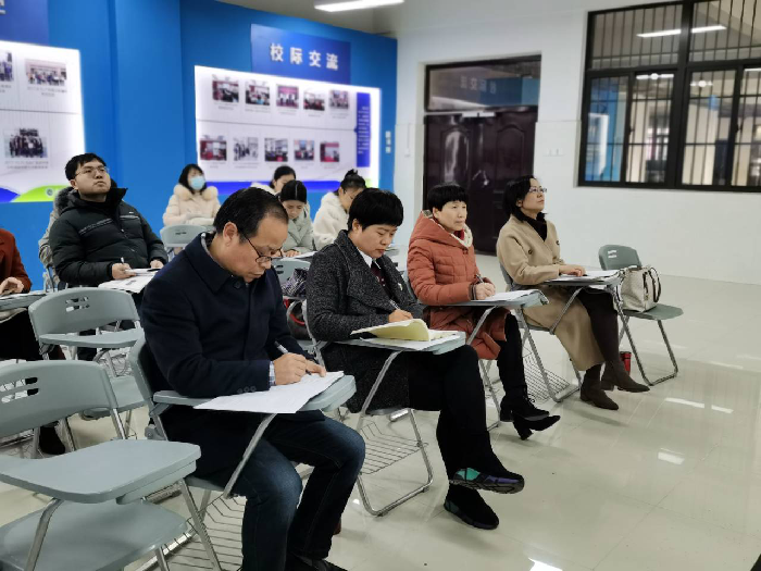 高一级部:新课程、新教材实施专题报道(四)(图3)