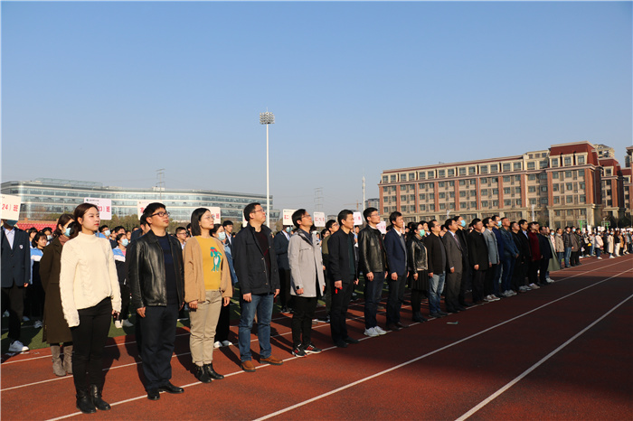 政教处:牛年喜迎升国旗,新春共话责任观(图5)