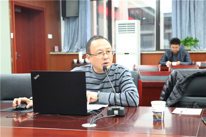 教科研处:专家指导优化课题准备 研讨推进领航教育热点(图2)