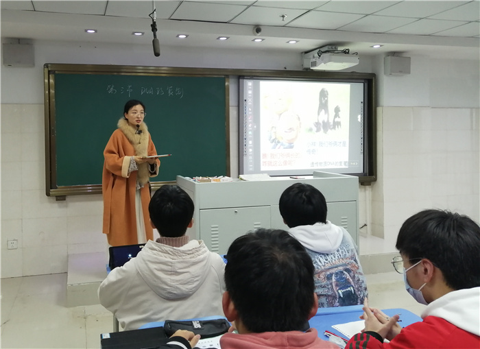 高二级部:兼听增新知,互评促成长(图6)