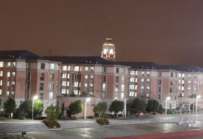 教务处:学习、积累、勤奋(图1)