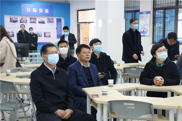 陕西省教育厅调研组深入合肥七中考察调研(图6)