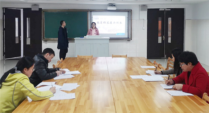 教科研处:小小研究员,博雅馆里竞风采(图2)