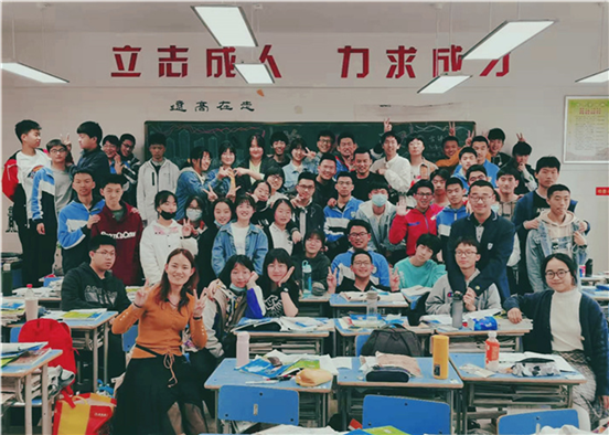 教务处:学生的进步是老师最大的安慰(图5)