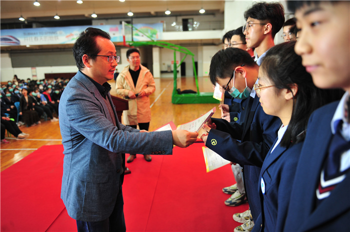 高一级部:致敬建党百年,书写无悔青春(图9)