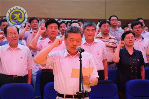 党旗飘扬风帆劲  创先争优谱华章(图4)