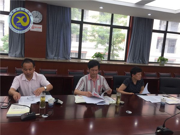 合肥七中2016-2017省级课题《高中生礼仪教育实践研究》顺利通过验收(图5) 合肥七中2016-2017省级课题《高中生礼仪教育实践研究》顺利通过验收(图5)