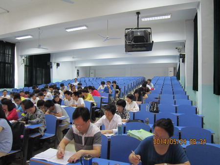 探索青年教师成长规律，丰富青年教师的培养模式(图1)