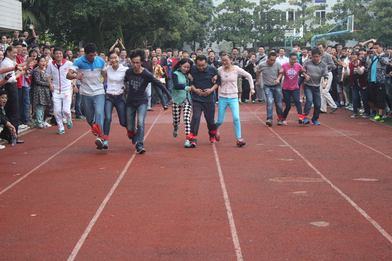 分享青春、共筑未来(图7)