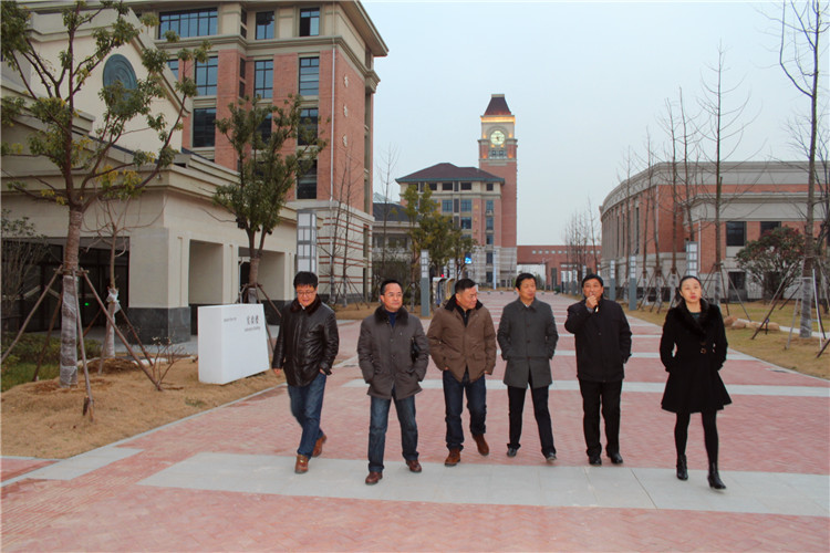 市政府安委会督查合肥七中2014年度安全工作(图1)