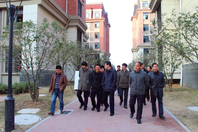 校际共话教育情   交流共筑教育梦(图1)