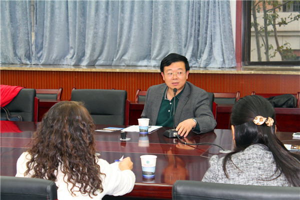 国际交流拓展视野，齐心协力搭建平台(图3)