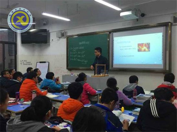 百尺竿头须进步 十方世界是全身(图4)