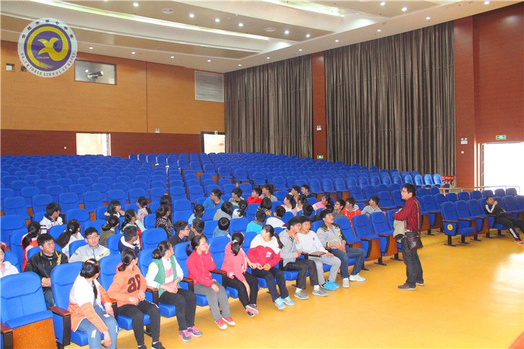 永和中学师生赴七中交流参观(图3)