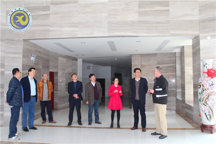 美国John DeLaute校长来校参观考察(图2)