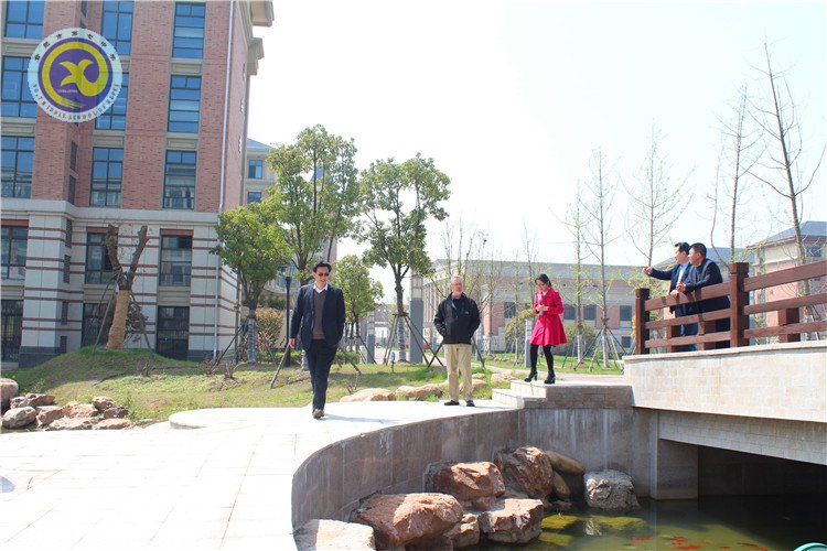 美国John DeLaute校长来校参观考察(图4)