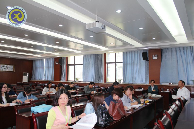 同课异构展风采 倾心点评促发展(图1)