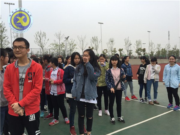 将心比心 共筑青春 (图1)