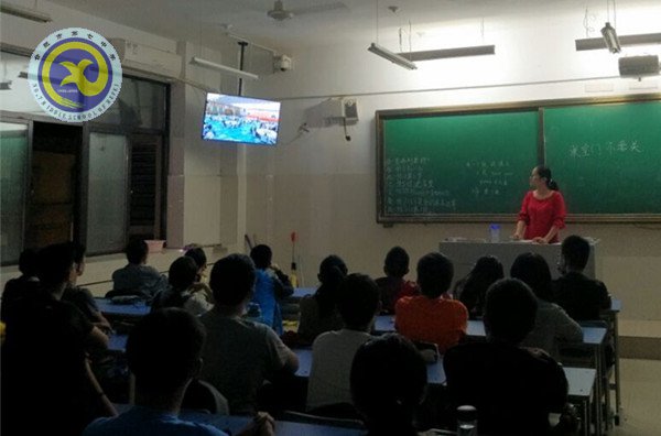 通晓天下事，熟读圣贤书(图1)