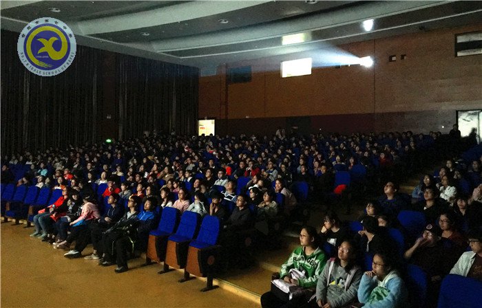 人间真情永不变,且看战马啸西风(图1)