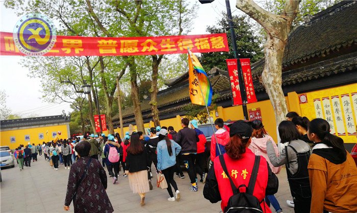  寻古寺出处，观最美园林(图1)