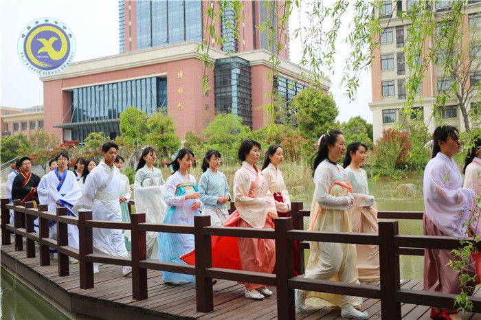 帖咏寒食深味清明 多彩校本礼仪兴邦(图7)