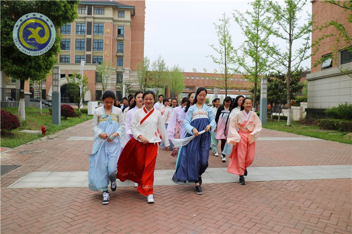 帖咏寒食深味清明 多彩校本礼仪兴邦(图4)