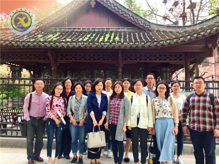 两种模式探索写作，一份情怀助兴语文(图1)