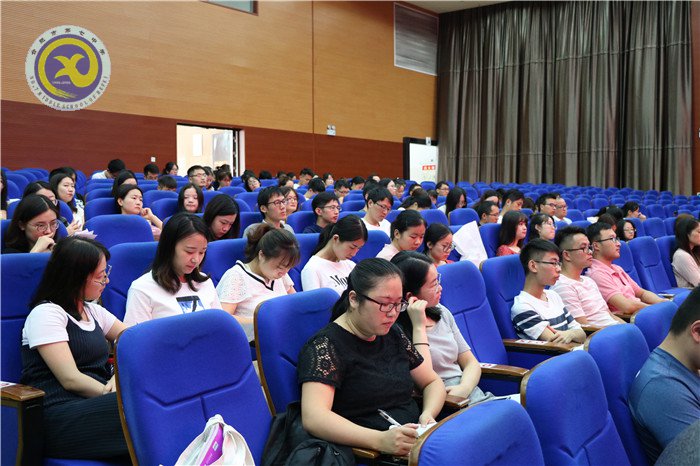 铭记赤子之心,传承教师本色(图2)