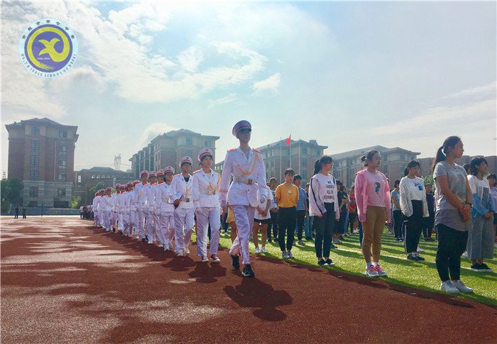 坚定理想信念 系好人生第一粒扣子(图5)