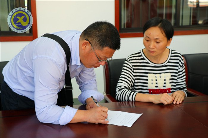 爱心捐赠,情满校园(图5)