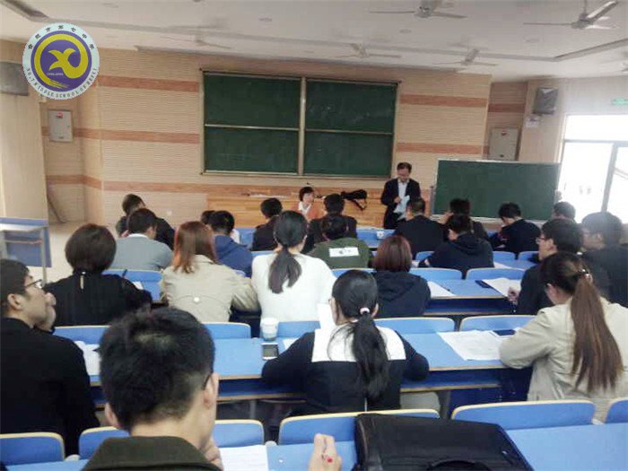 同课异构共研讨,青年教师展风姿(图14)