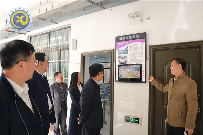 市第四综合督查组深入七中开展督查(图6)