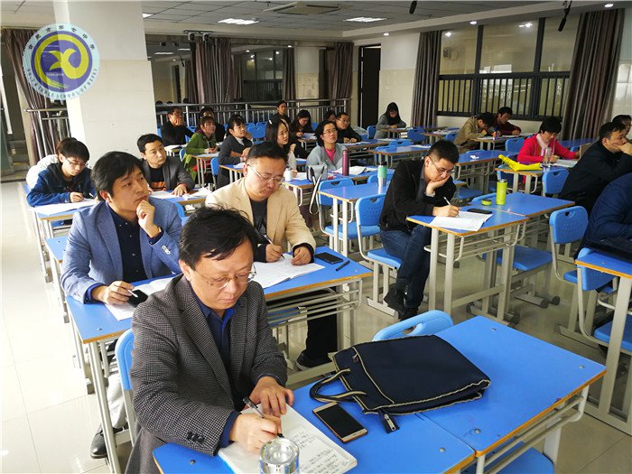 赛教学基本技能 展青年教师风采(图3)