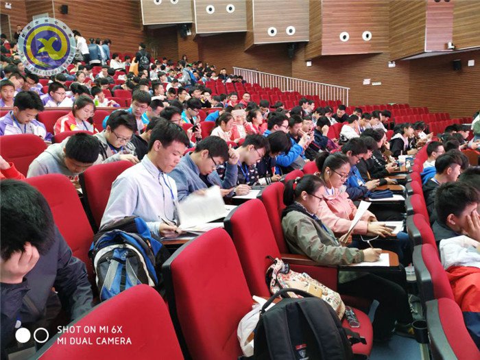 梨花风起正清明  数理化赛获佳绩(图2)