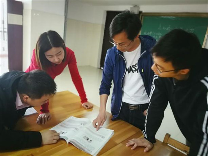 常态备课讲落实 扎实教研促发展(图5)