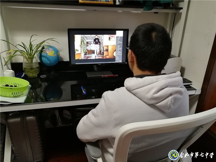 以“艺”战“疫”(图3)