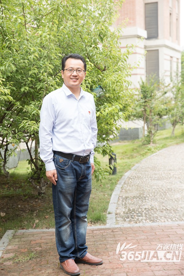 万家热线:【师者】化身“数学主播” 合肥七中张永剑:让空课成为学生享受之旅(图1)