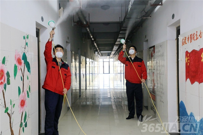 万家热线:合肥七中“无害消杀”防疫 安全迎接学生返校 (图)(图13)