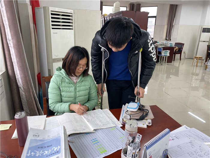 守这片桃李，待那时花开(图3)