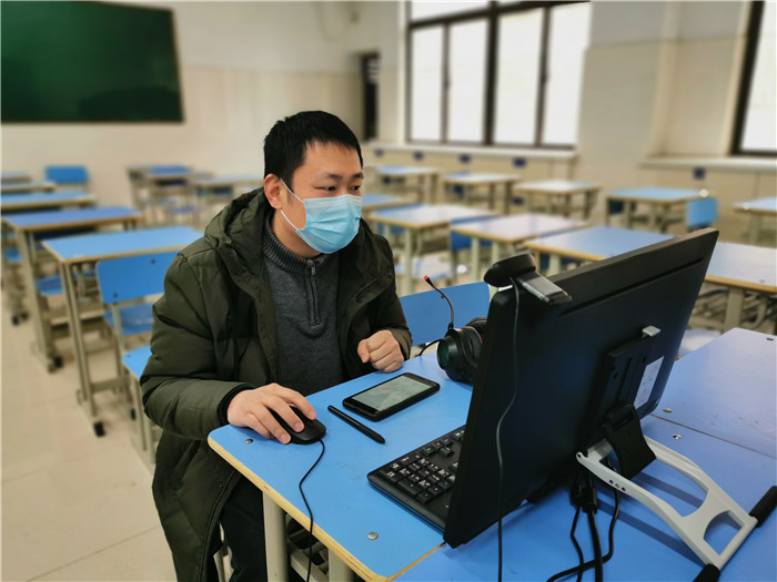 抗疫教育两不松，七中地理在行动(图1)