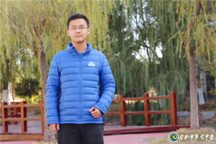 乾坤未定,你我皆黑马(图1)