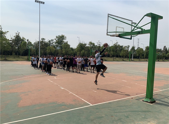 党员引领合肥七中全员示范课——体育组党员示范课(图4)